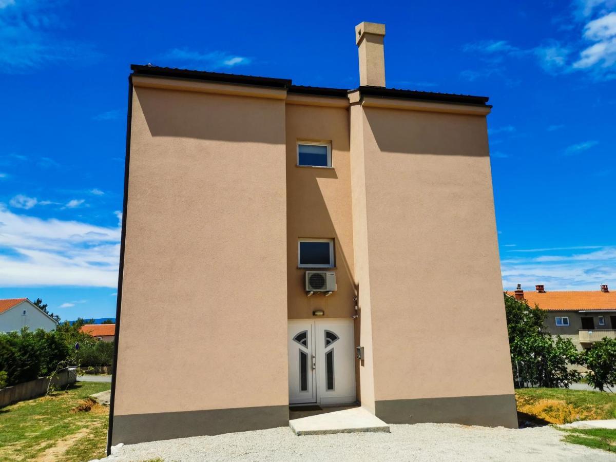 App La Vita E Bella - Azzurro Apartment Punat Bagian luar foto