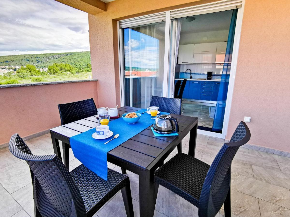 App La Vita E Bella - Azzurro Apartment Punat Bagian luar foto